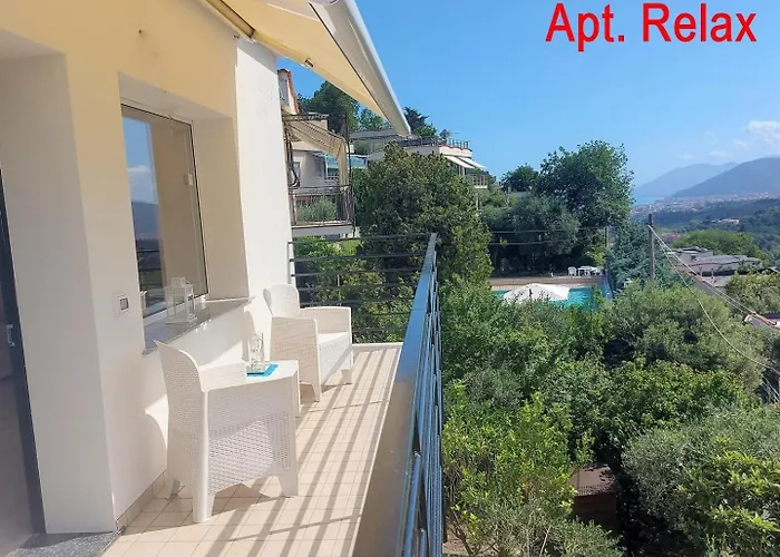 Apartment Sea & Land: *