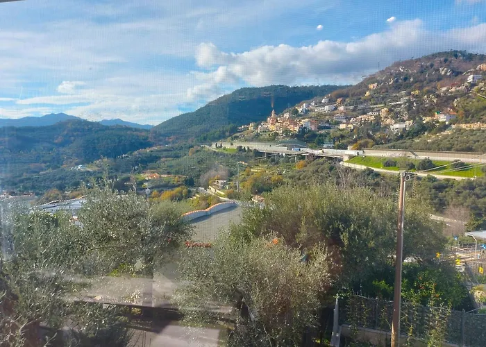 Sea & Land: Apartment Pietra Ligure