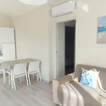 Sea & Land: Apartament