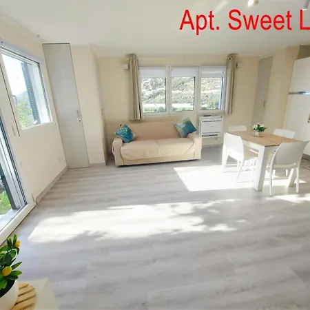 Apartment Sea & Land Relax O Sweet