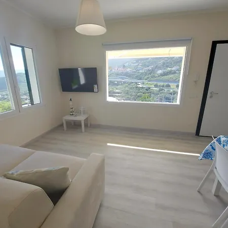 Sea & Land Relax O Sweet Apartment *